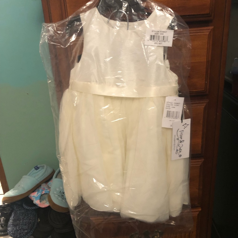 NWT Pastourelle Pippa & Julie 2 Piece Ivory Shantung Ballerina Dress